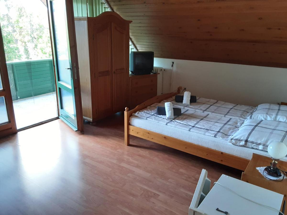 St Hubertus Panzio Bed & Breakfast Hévíz Exterior foto